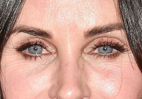 Courteney Cox eye color