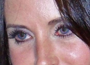 Courteney Cox eye color