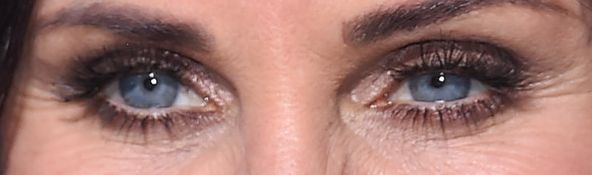 Courteney Cox eye color