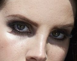 Lana Del Rey eye color