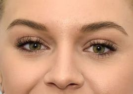 Kelsea Ballerini eye color