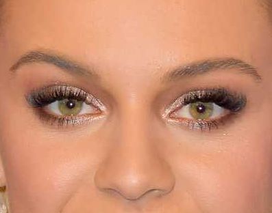 Kelsea Ballerini eye color