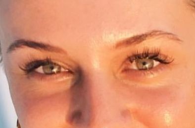 Kelsea Ballerini eye color