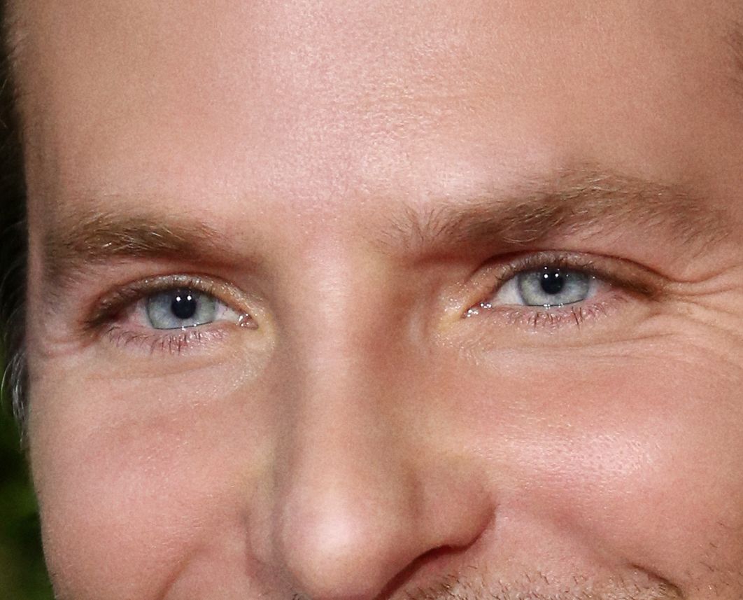 Bradley Cooper eye color