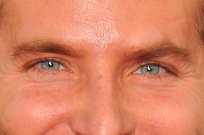 Bradley Cooper eye color