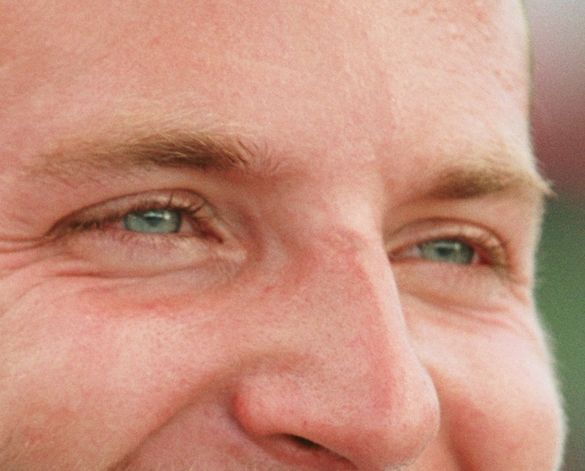 Bradley Cooper eye color