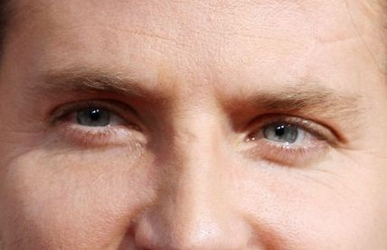 Bradley Cooper eye color