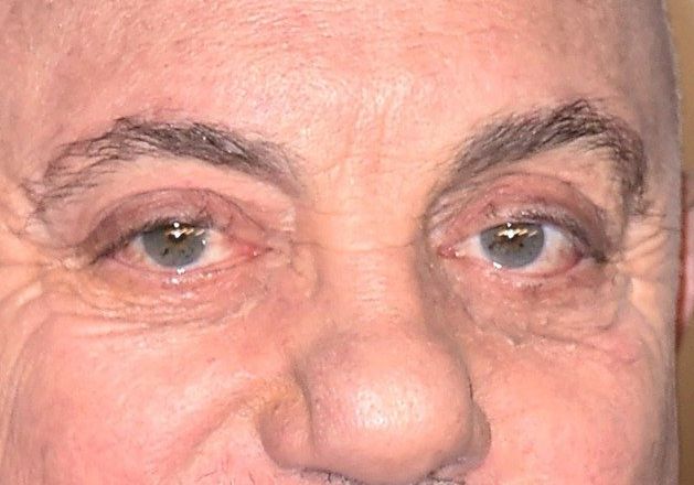 Billy Joel eye color