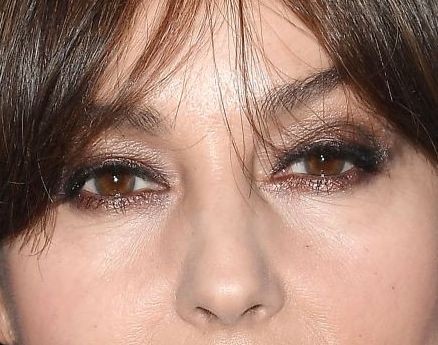 Monica Bellucci eye color