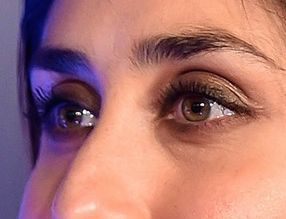 Kareena Kapoor eye color