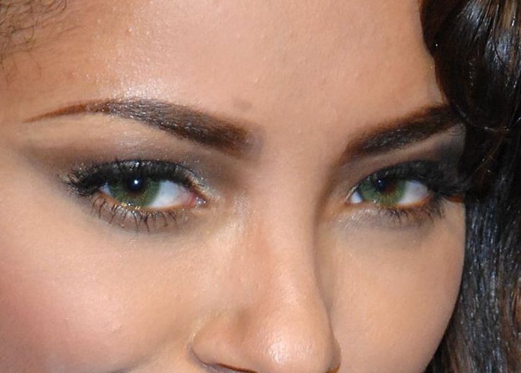 Kat Graham eye color