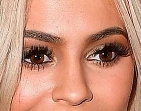 Kylie Jenner eye color