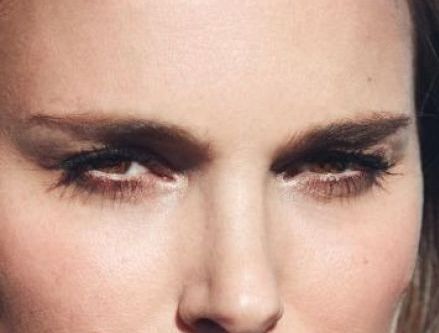 Natalie Portman eye color