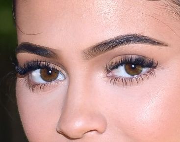 Kylie Jenner eye color