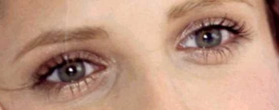 Sarah Michelle Gellar eye color