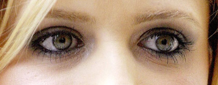 Sarah Michelle Gellar eye color