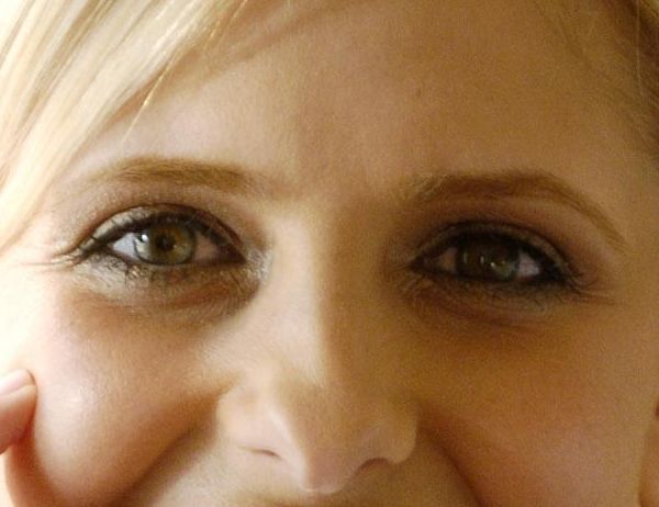 Sarah Michelle Gellar eye color