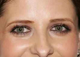 Sarah Michelle Gellar eye color