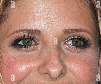 Sarah Michelle Gellar eye color