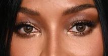 Naomi Campbell eye color