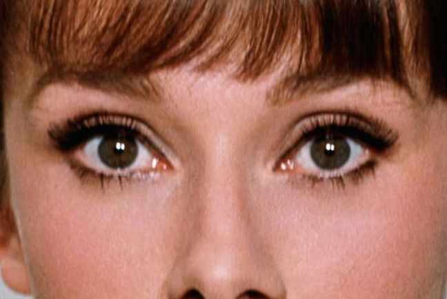 Audrey Hepburn eye color