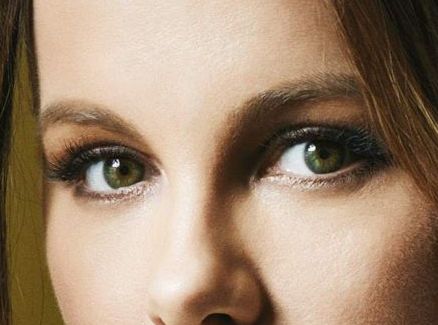 Jate Beckinsale eye color