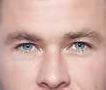 Chris Hemsworth eye color