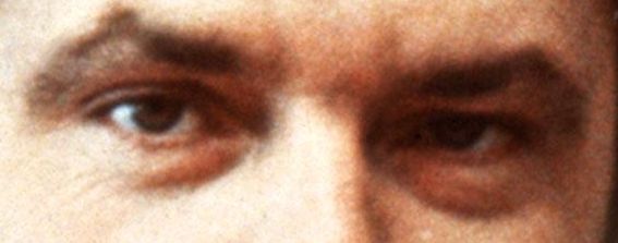 Jack Nicholson eye color