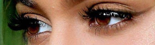 Kylie Jenner eye color