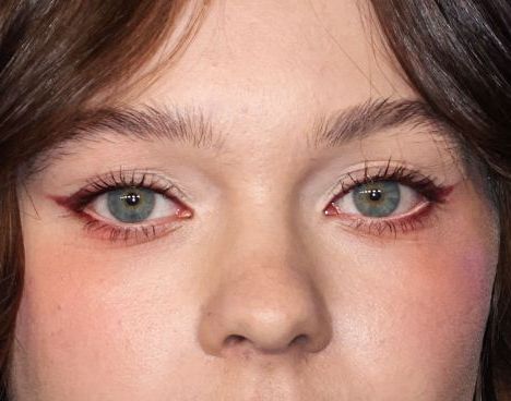 Emma Myers eye color