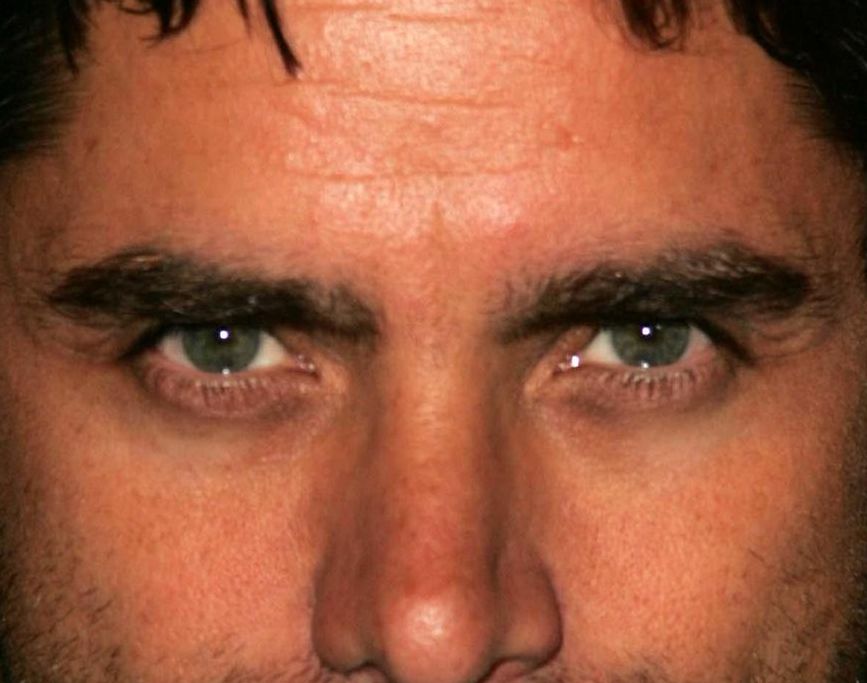 John Stamos eye color