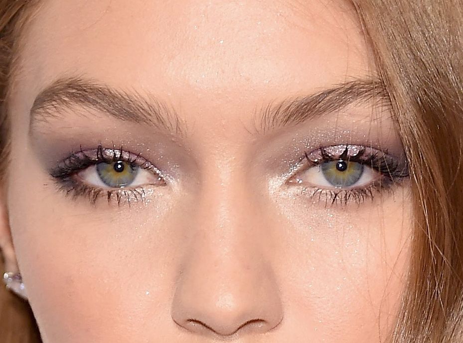 Gigi Hadid eye color