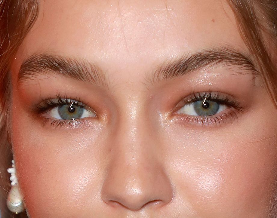 Gigi Hadid eye color