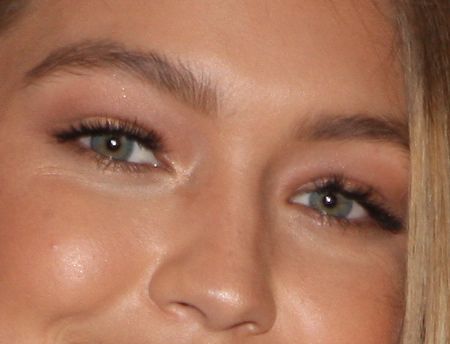 Gigi Hadid eye color