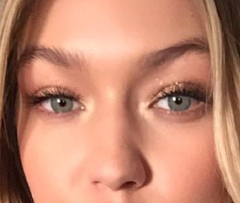 Gigi Hadid eye color