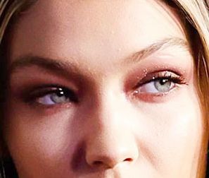 Gigi Hadid eye color