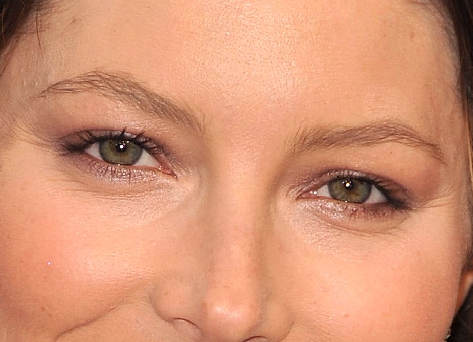 Jessica Biel eye color