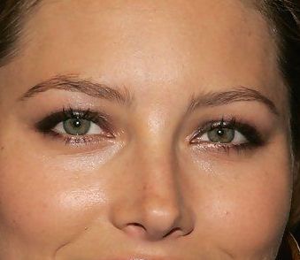 Jessica Biel eye color